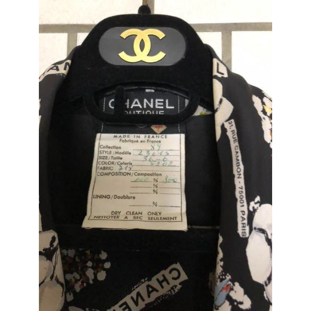 CHANEL(シャネル)の★シャネルワンピース美品！カメリア&ロゴマーク華やかビンテージ高級ワンピース３６ レディースのワンピース(ひざ丈ワンピース)の商品写真