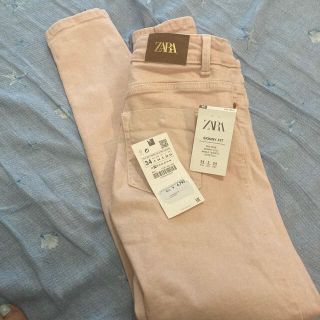 ザラ(ZARA)のスキニーパンツ（新品）(スキニーパンツ)