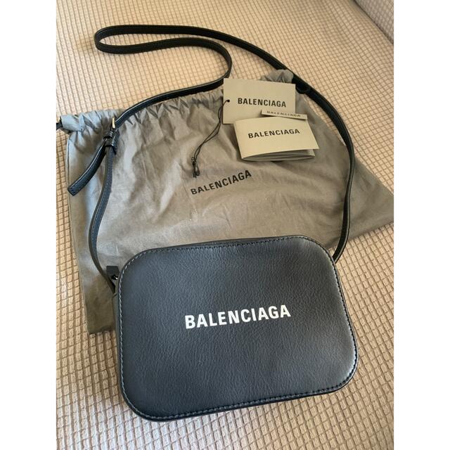 バレンシアガ☆BALENCIAGA カメラバッグ 本物