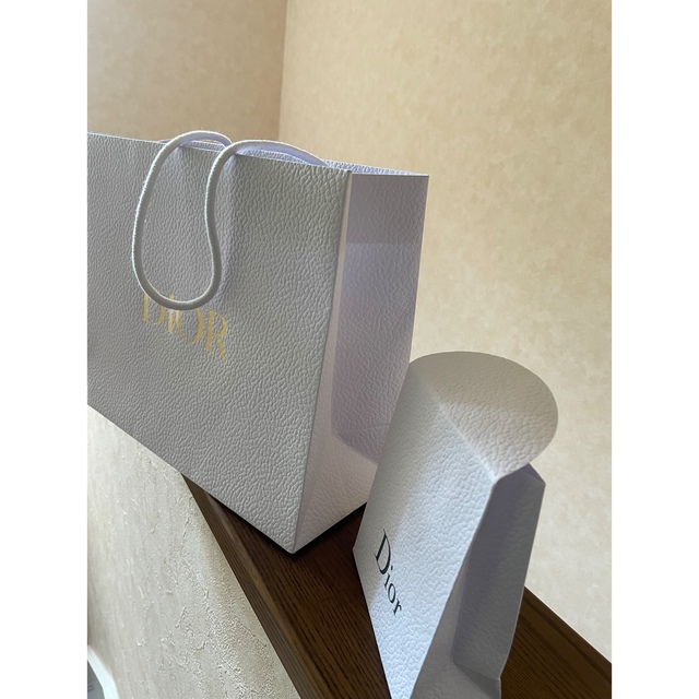 Dior(ディオール)のDior ディオール　ショップ袋　紙袋 レディースのバッグ(ショップ袋)の商品写真