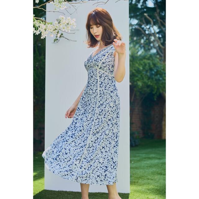 Lace Trimmed Floral Dress ライトベージュ　Sサイズ