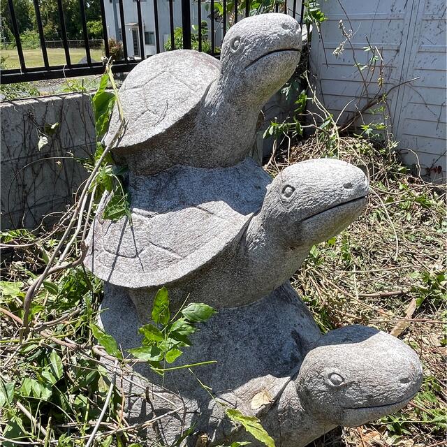 亀の置物 石蔵 石の彫刻 石塔 石 亀 親亀・子亀・孫亀 幸福 家庭 家族 