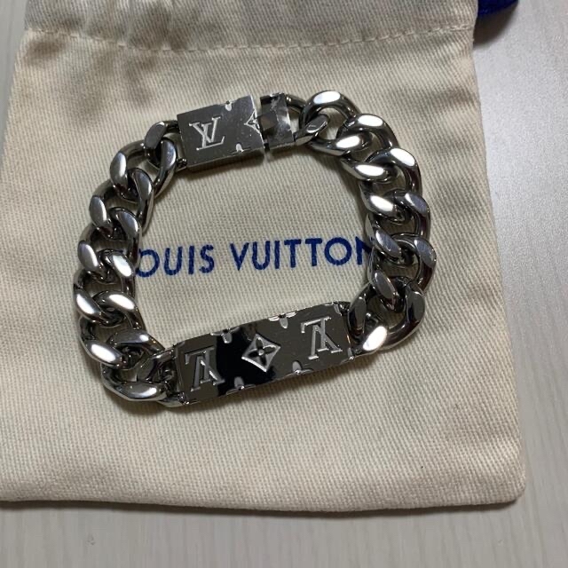 LOUIS VUITTON チェーンブレス