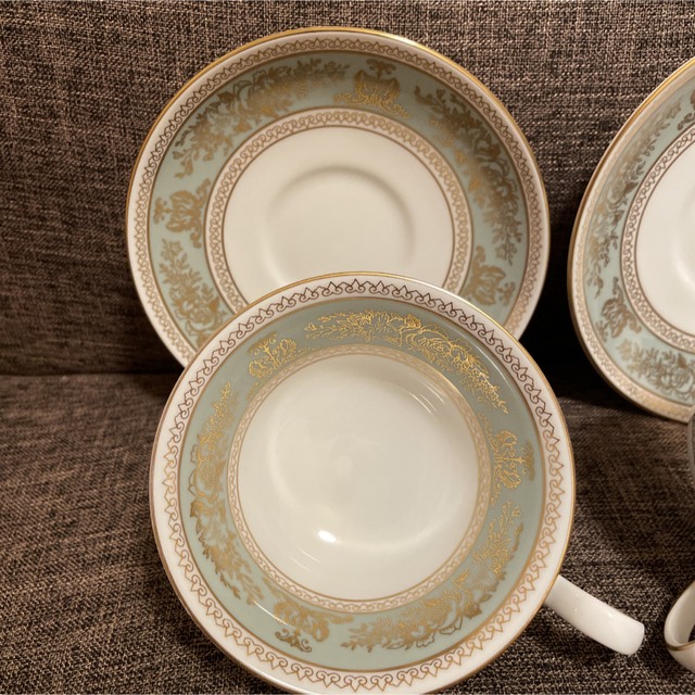 WEDGWOOD(ウェッジウッド)のウェッジウッド　コロンビア　セージグリーン　ピオニー　カップ&ソーサー インテリア/住まい/日用品のキッチン/食器(食器)の商品写真