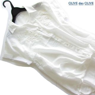 オリーブデオリーブ(OLIVEdesOLIVE)の新品OLIVE des OLIVE 刺繍裾タックブラウス/WH(シャツ/ブラウス(半袖/袖なし))