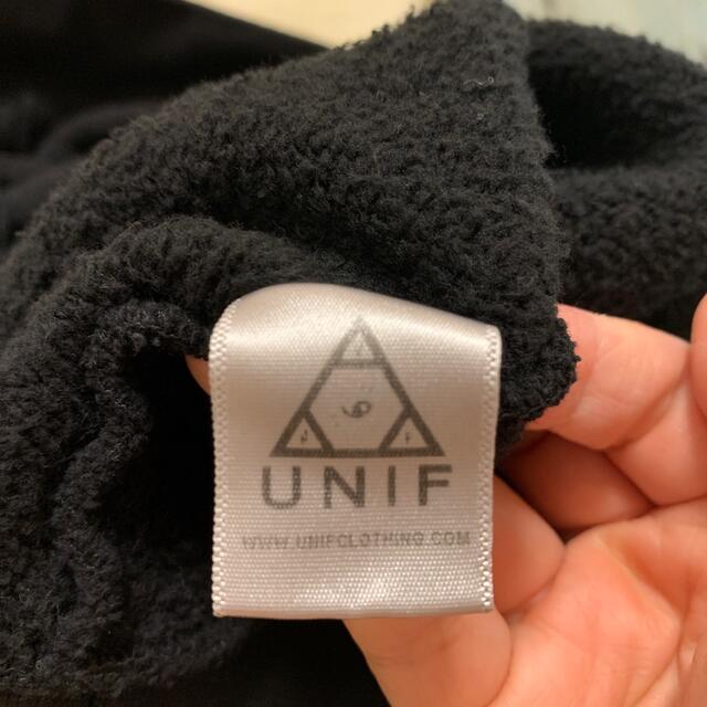 UNIF(ユニフ)のUNIF    ユニフ　パーカー　サイズS 黒 レディースのトップス(パーカー)の商品写真