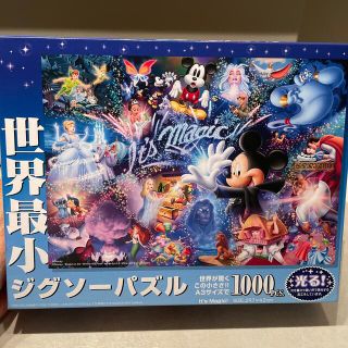 ディズニー(Disney)の再度！お値下げ♪美品　世界最小　ジグソーパズル　1000ピース(キャラクターグッズ)