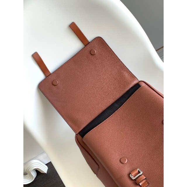 LOEWE - 未使用 LOEWE ロエべ リュック ミリタリーバックパックの通販 by Grant's shop｜ロエベならラクマ