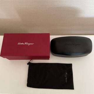 サルヴァトーレフェラガモ(Salvatore Ferragamo)のサルヴァトーレフェラガモ サングラス メガネ ケース(サングラス/メガネ)