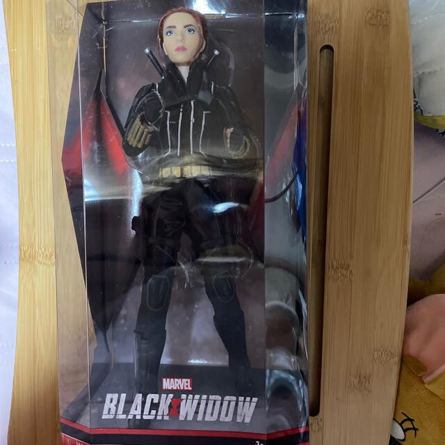 ディズニー　BLACK WIDOW フィギュア☆