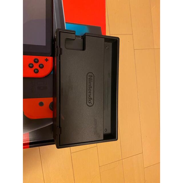Nintendo Switch 本体 エンタメ/ホビーのゲームソフト/ゲーム機本体(家庭用ゲーム機本体)の商品写真