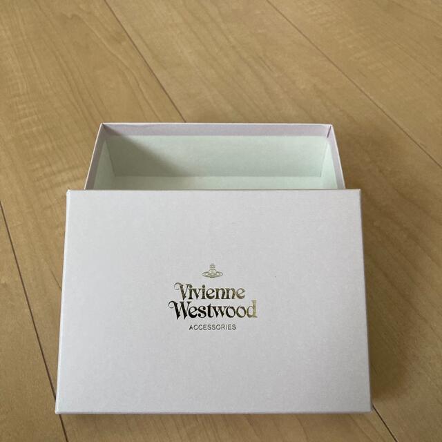 Vivienne Westwood - ビビアンウエストウッド空箱お値下げの通販 by ひろちゃん's shop｜ヴィヴィアンウエストウッドならラクマ