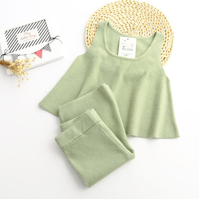 グリーン150✲カシミヤタッチ ニットセットアップ キッズ/ベビー/マタニティのキッズ服女の子用(90cm~)(ワンピース)の商品写真