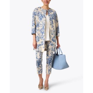 マックスマーラ(Max Mara)のMaxMara 今期春夏シーズン現行品 定価8万 ブルーフローラルアウター(スプリングコート)