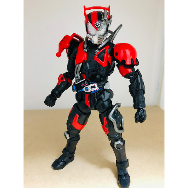 BANDAI(バンダイ)のS.H.figuarts 仮面ライダードライブ　超デッドヒート ドライブ エンタメ/ホビーのフィギュア(特撮)の商品写真