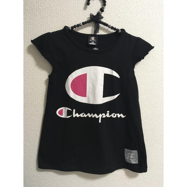 Champion(チャンピオン)の130cm チャンピオン　ワンピースtシャツ　黒 キッズ/ベビー/マタニティのキッズ服女の子用(90cm~)(Tシャツ/カットソー)の商品写真