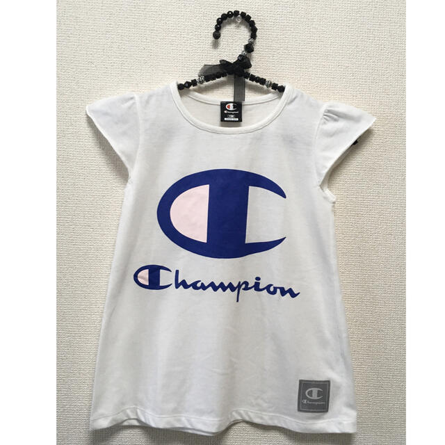 Champion(チャンピオン)の▶︎◀︎美品　130cm チャンピオン　tシャツ▶︎◀︎ キッズ/ベビー/マタニティのキッズ服女の子用(90cm~)(Tシャツ/カットソー)の商品写真