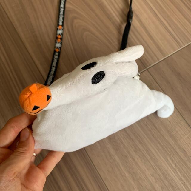 Disney(ディズニー)のディズニー　パスケース レディースのファッション小物(パスケース/IDカードホルダー)の商品写真