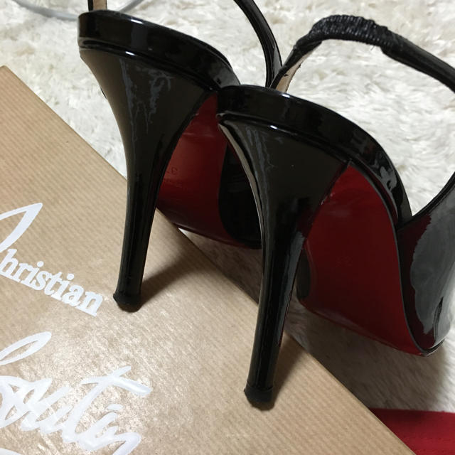 Christian Louboutin(クリスチャンルブタン)のルブタン♡美品バックストラップパンプス レディースの靴/シューズ(ハイヒール/パンプス)の商品写真