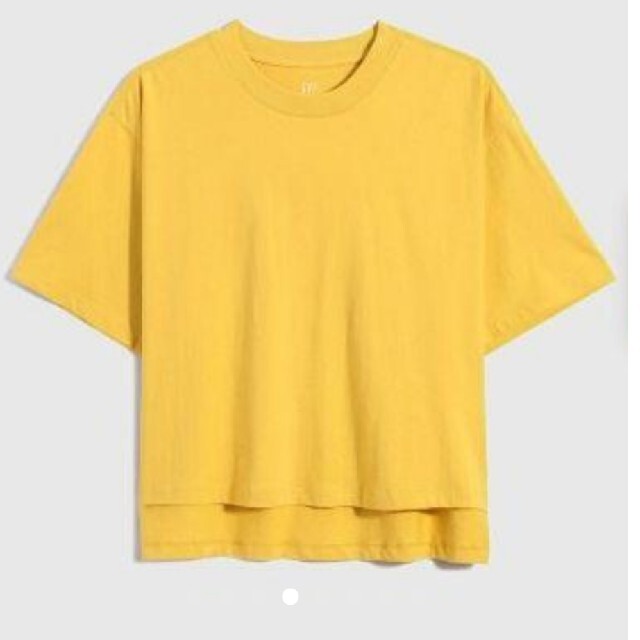 GAP(ギャップ)の新品　GAP　Tシャツ　イエロー レディースのトップス(Tシャツ(半袖/袖なし))の商品写真