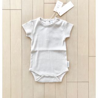 キャラメルベビー&チャイルド(Caramel baby&child )の新品✦tinycottons リブ ロンパース(6-12M)(ロンパース)