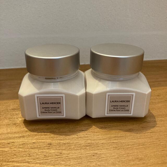 laura mercier(ローラメルシエ)のアンバーバニラ　ボディクリーム　60g １つ コスメ/美容のボディケア(ボディクリーム)の商品写真