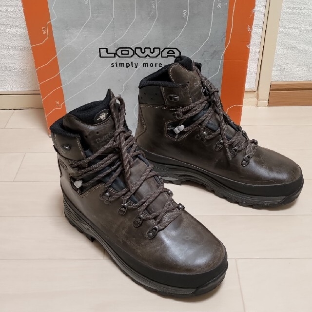 トレッキングシューズLOWA(ローバー)TAHOE PRO GTX/タホープロ　JP27.3/UK9