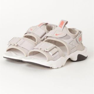 ナイキ(NIKE)のNIKE W CANYON SANDAL CV5515-201  新品(サンダル)