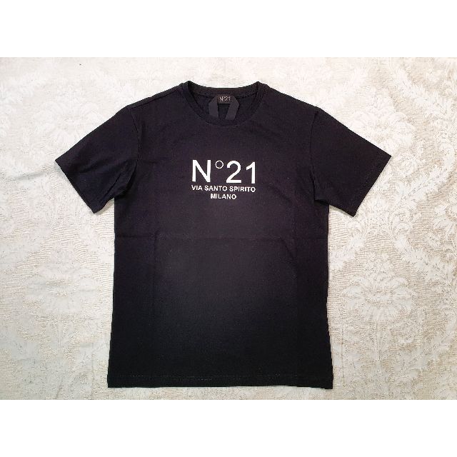 【新品・未使用】N°21メンズロゴMILANO コットンTシャツ黒Ｍサイズ