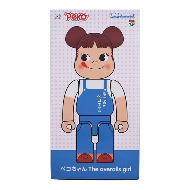 気質アップ】 MEDICOM 1000% girl overalls ペコちゃんThe BE@RBRICK