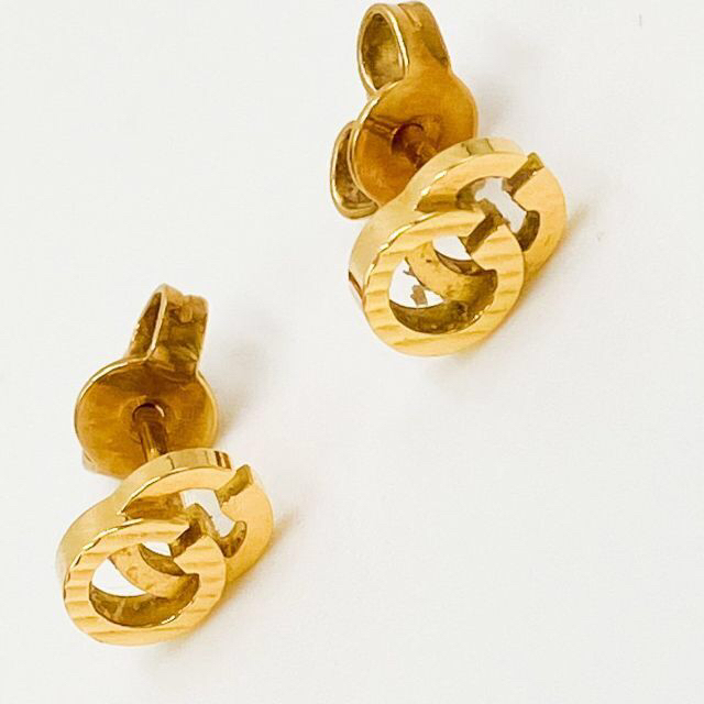GUCCI GGランニング 両耳ピアス18K パソコン namaste-restoran.ee