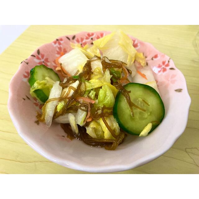 旬の物いかがですか？漁師直送　完熟太もずく１キロ　塩蔵　送料無料 食品/飲料/酒の食品(野菜)の商品写真