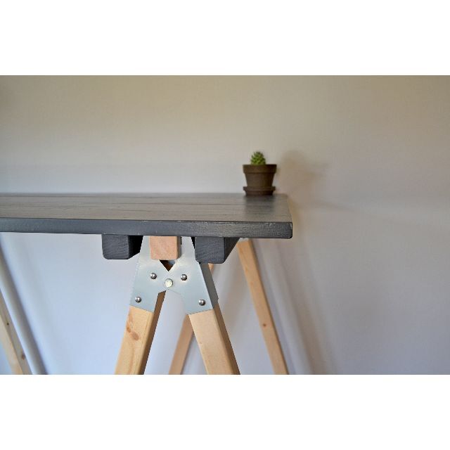 Sawhorse Concrete Table 120 Ver.2