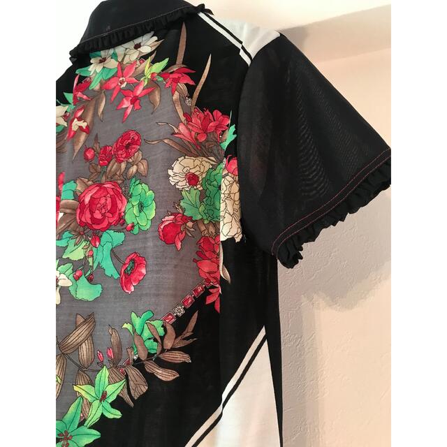 ゴージャスイタリアンテイストジュエリーボタン使いデザイン花柄プリントシャツ メンズのトップス(シャツ)の商品写真
