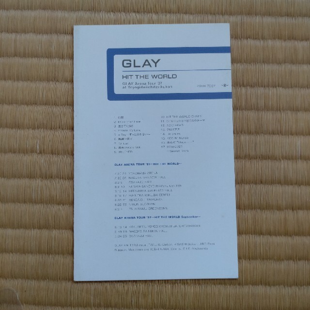 GLAY　VHS　３点セット エンタメ/ホビーのタレントグッズ(ミュージシャン)の商品写真