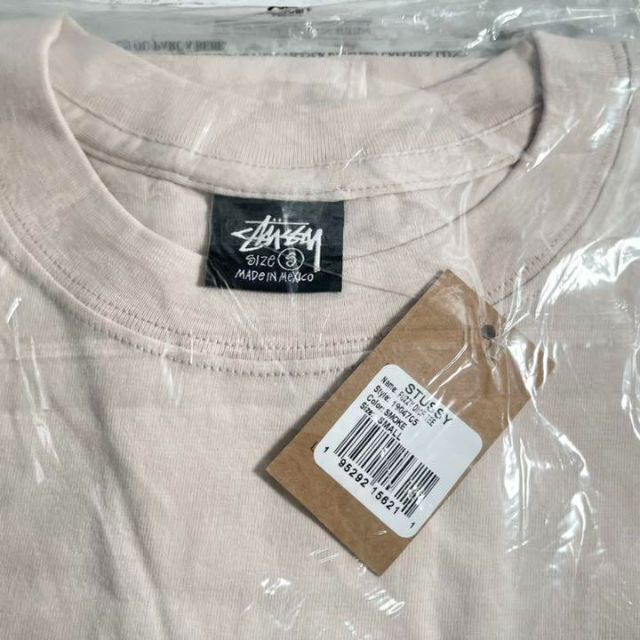 STUSSY(ステューシー)の【新品】stussy Tシャツ　サイズS スモーク メンズのトップス(Tシャツ/カットソー(半袖/袖なし))の商品写真