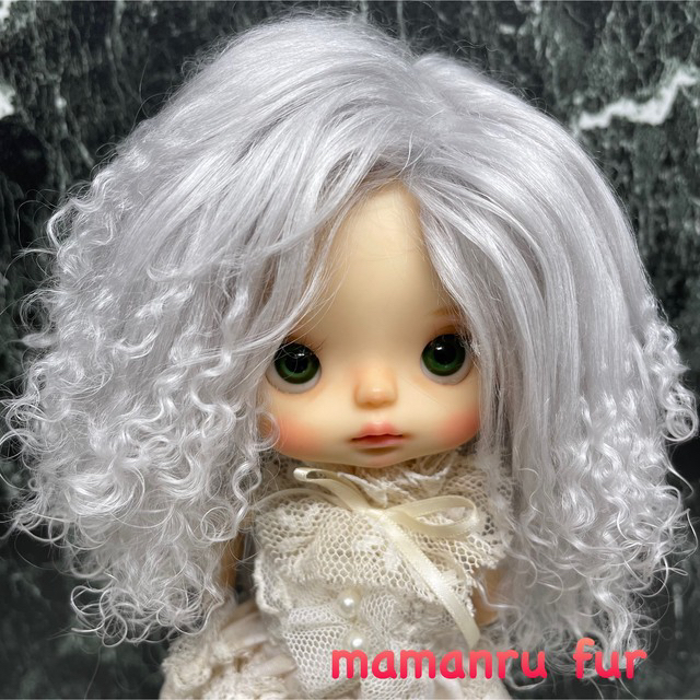 blythe _wm-824シャインプラチナ????チベットラムウィッグ