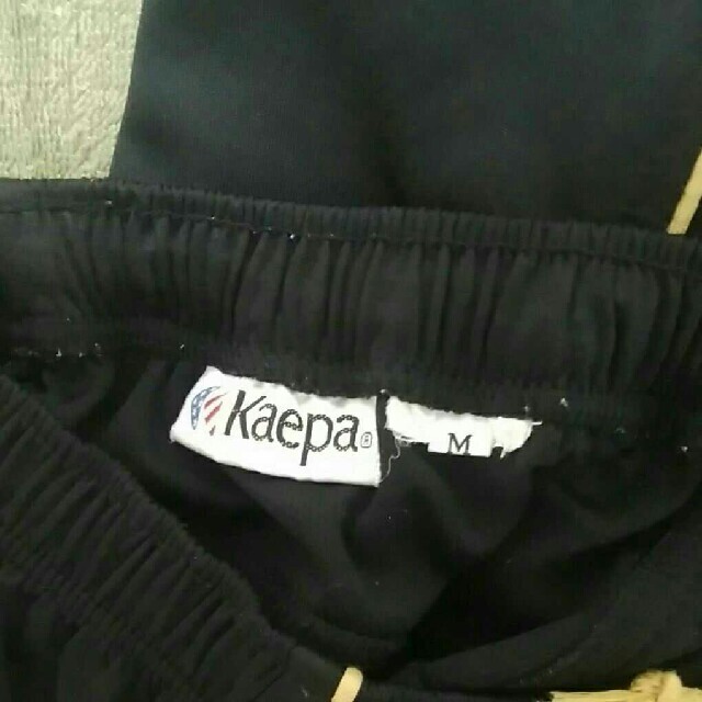 Kappa(カッパ)のKappa　七分丈・ハーフパンツ　夏用　黒　レディースM-L レディースのパンツ(ハーフパンツ)の商品写真