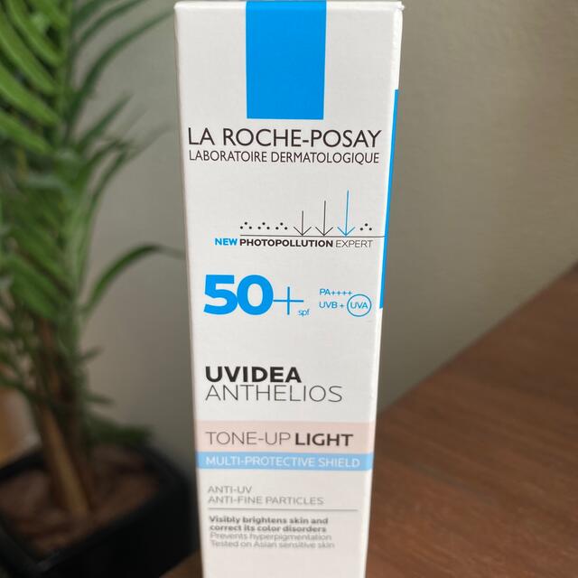 LA ROCHE-POSAY(ラロッシュポゼ)のラロッシュポゼ トーンアップ 日焼け止め下地 コスメ/美容のベースメイク/化粧品(化粧下地)の商品写真