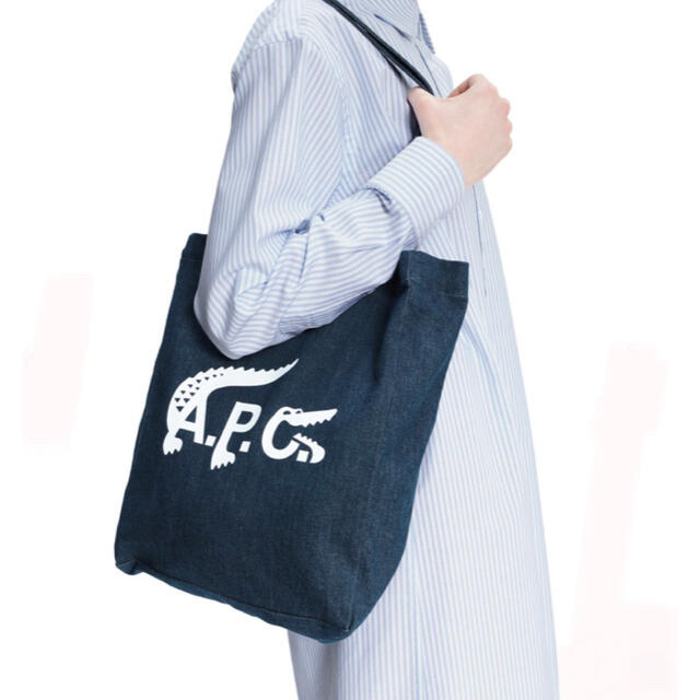 85%OFF!】 A.P.C.×ラコステ コラボ ビッグロゴインディゴ縦型トート 85%OFF!】 A.P.C.×ラコステ コラボ ビッグロゴインディゴ縦型トート