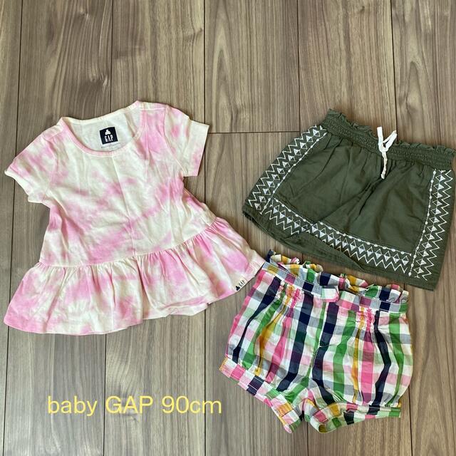 babyGAP(ベビーギャップ)のbaby GAP 90cm Tシャツ、ショートパンツ、スカートセット キッズ/ベビー/マタニティのキッズ服女の子用(90cm~)(Tシャツ/カットソー)の商品写真