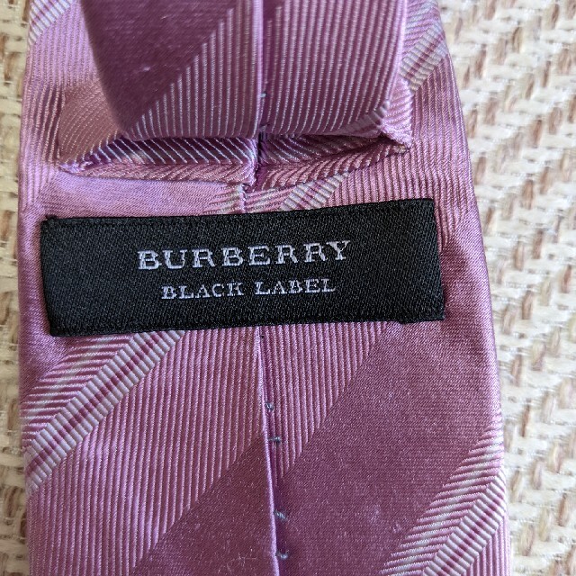 BURBERRY BLACK LABEL(バーバリーブラックレーベル)の７月末まで値下げ　バーバリー　ネクタイ メンズのファッション小物(ネクタイ)の商品写真