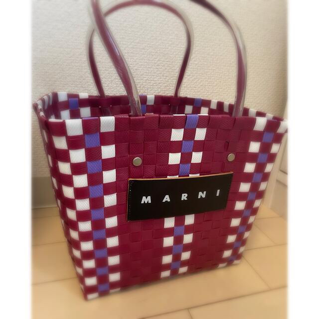 Marni(マルニ)のマルニMARNIピクニックバッグミニ レディースのバッグ(かごバッグ/ストローバッグ)の商品写真