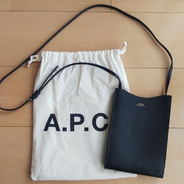 A.P.C. アーペーセー ポーチ ショルダー