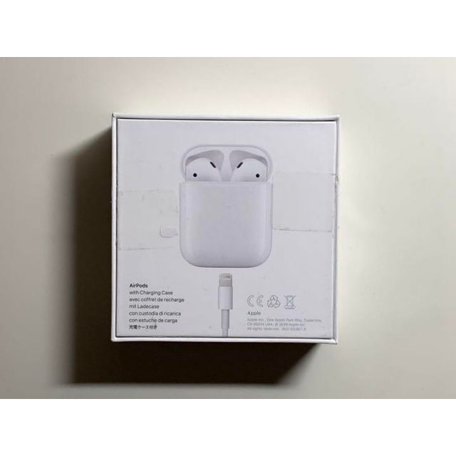 Apple(アップル)の【美品】純正 Air Pods エアポッズ (第2世代) スマホ/家電/カメラのオーディオ機器(ヘッドフォン/イヤフォン)の商品写真