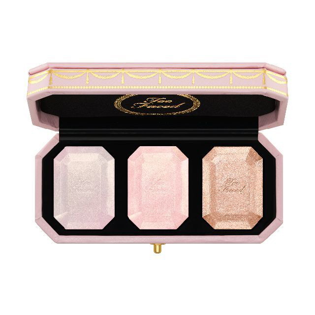 Too Faced(トゥフェイス)のダイヤモンドライト シリーズ～ マルチユース ハイライター トリオ コスメ/美容のベースメイク/化粧品(フェイスカラー)の商品写真