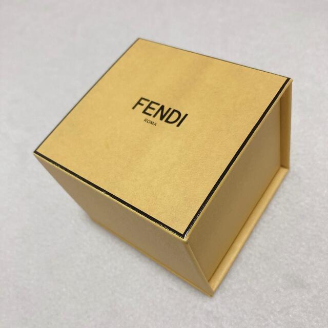 FENDI - FENDI フェンディ ピアス エフ イズ ゴールド クリスタル 箱付きの通販 by DON☆DO's shop｜フェンディならラクマ