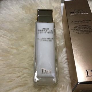 クリスチャンディオール(Christian Dior)のディオール　化粧水　新品未使用　　香水　２点(化粧水/ローション)