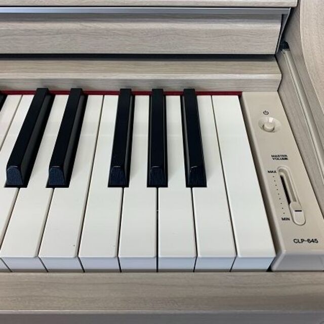 中古電子ピアノ　ヤマハ　CLP-645WA 楽器の鍵盤楽器(電子ピアノ)の商品写真