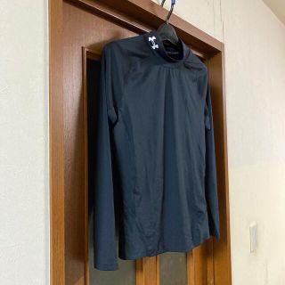 アンダーアーマー(UNDER ARMOUR)のアンダーアーマー　ロングtシャツ(シャツ)